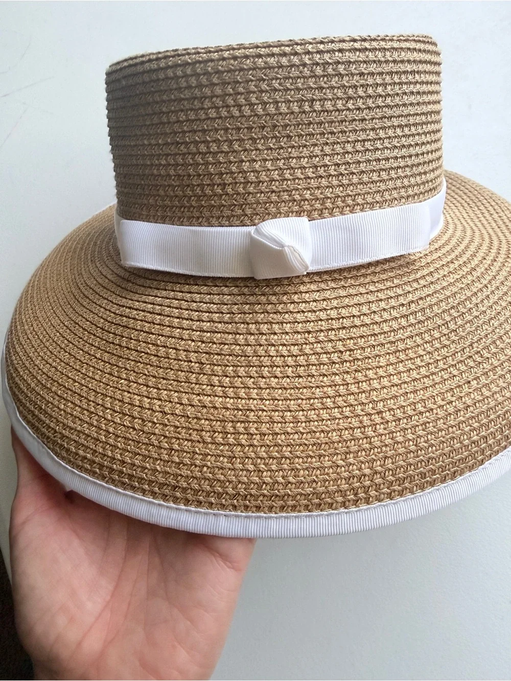 Eric Javits Straw Hat UPF 50+ Packable Sun Hat Tan White Trim Designer Summer - Picture 6 of 9